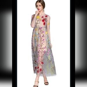 Embroidered Dress Women Dress Plus Size XL 14-16 Elegant Floral Maxi Whimsical